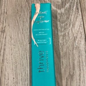 Thrive cosmetics brilliant eye brightener Stella